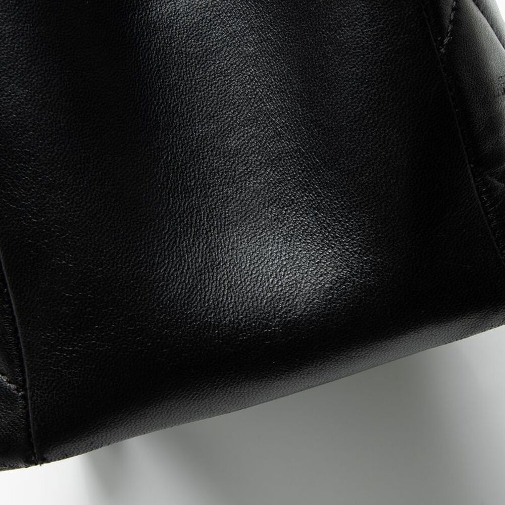 Chanel Lambskin Trendy CC Shopping Tote - Picture 13 of 15